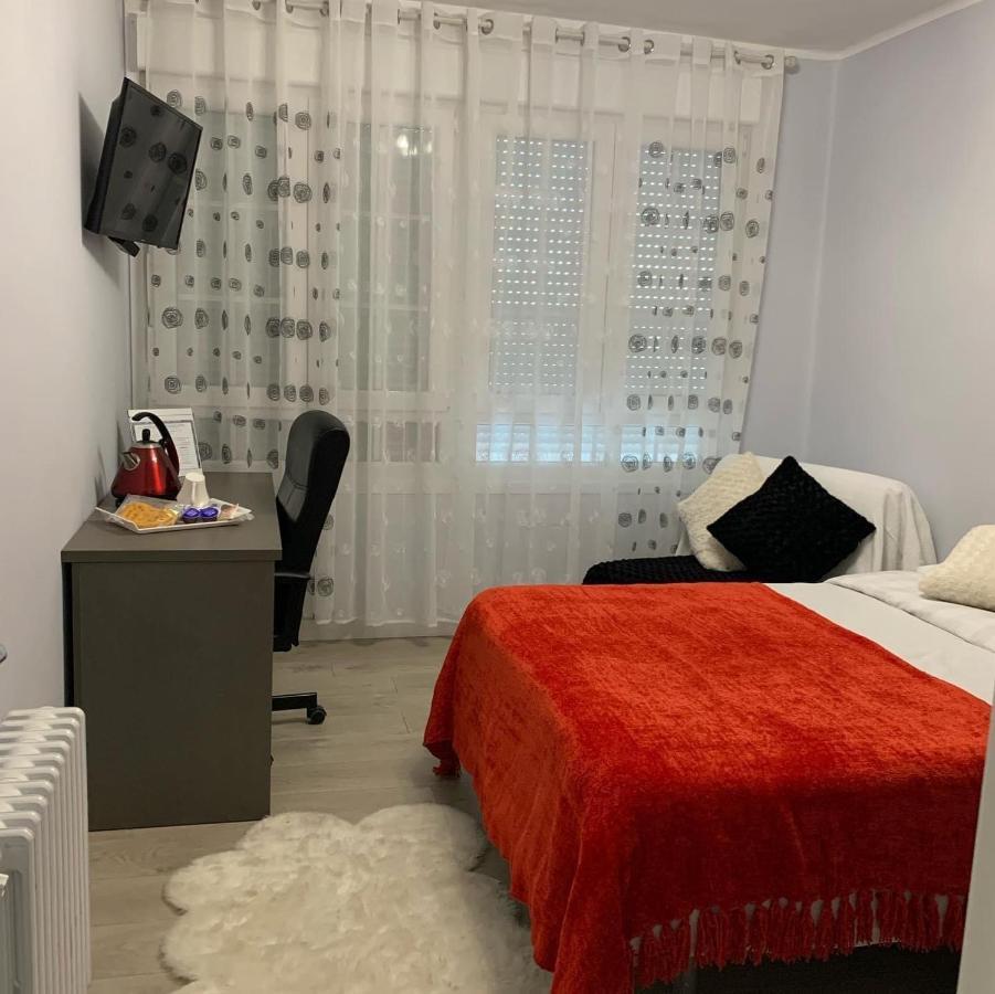 La Rosa Azul Rooms Ponferrada Buitenkant foto