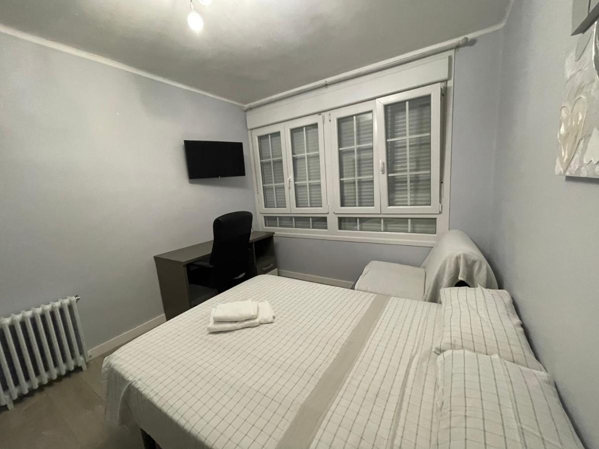 La Rosa Azul Rooms Ponferrada Buitenkant foto