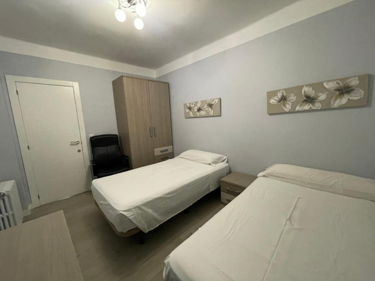 La Rosa Azul Rooms Ponferrada Buitenkant foto