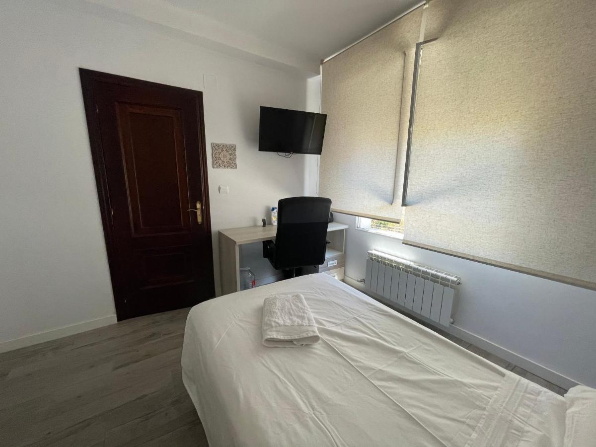 La Rosa Azul Rooms Ponferrada Buitenkant foto